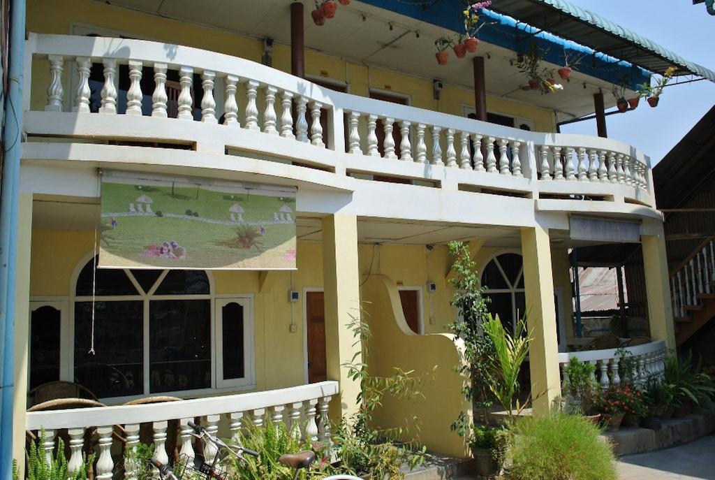 Bright Hotel Ньоншуэ Экстерьер фото